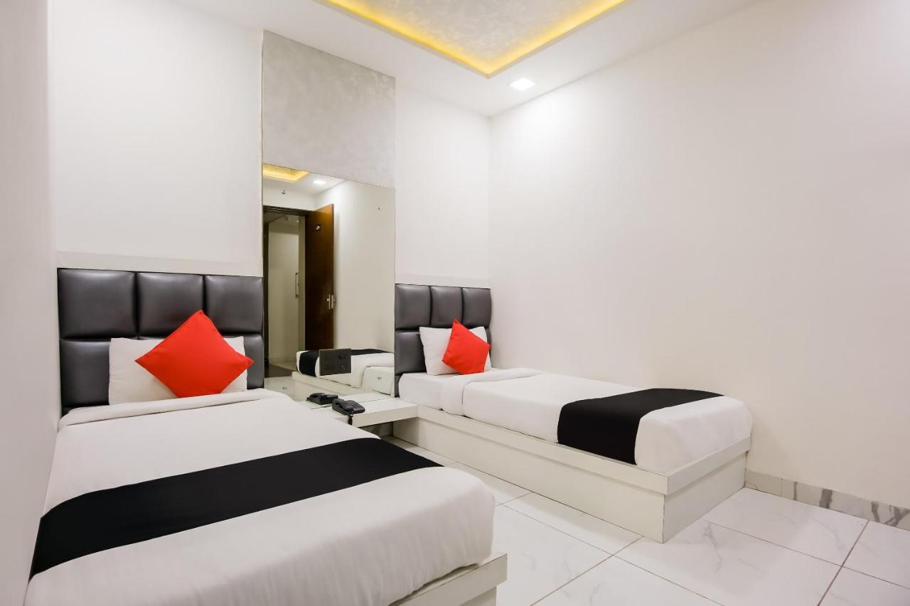 Hotel Grand Sparrow Inn Agra  Exterior photo